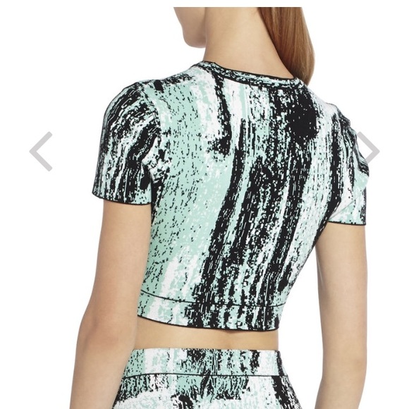 Cropped Sweater Size Small S  Abia Jacquard Top by BCBGMAXAZRIA Rounded V-Neck - Picture 10 of 11